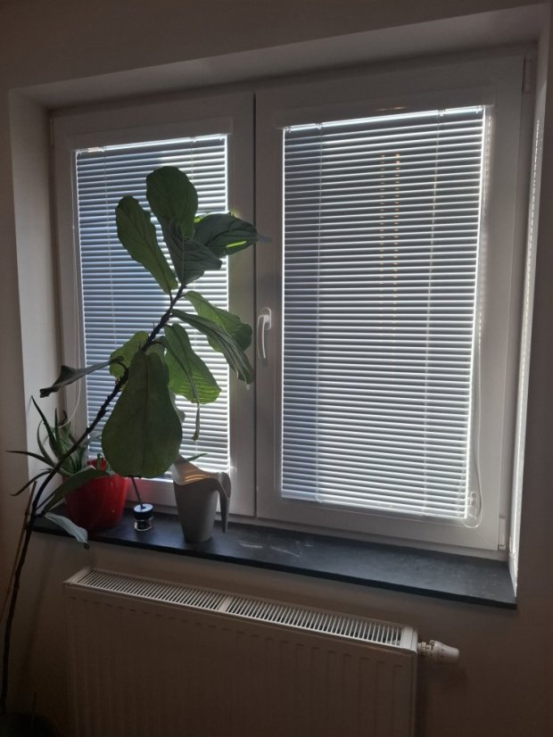 Řezané parapety - Síla: 3 cm, Vyberte rozměr: 150x25